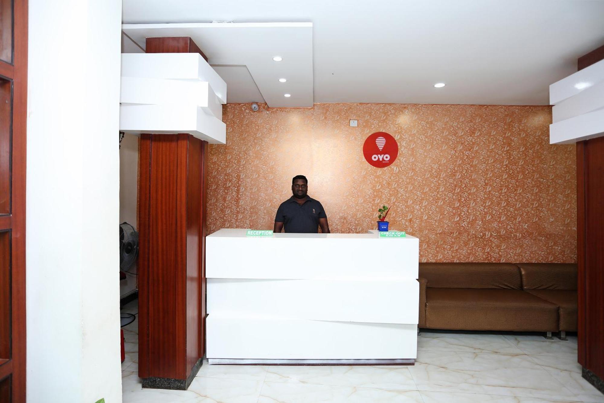 Subudhi'S Inn Puri Luaran gambar